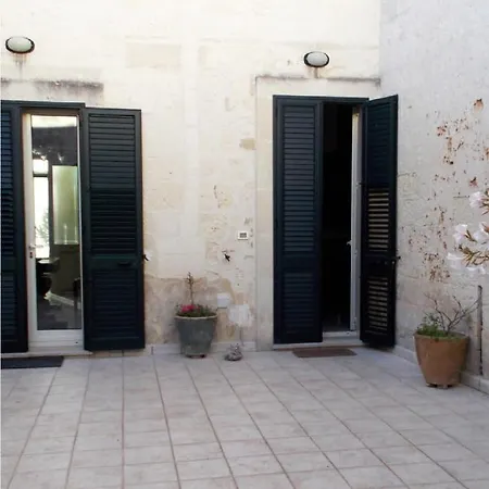 Casa Papadia * Uggiano La Chiesa