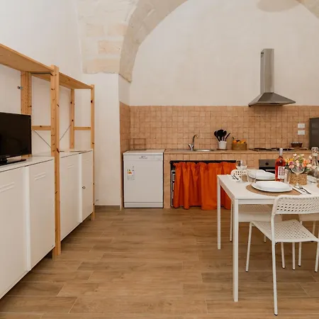 Casa Papadia * Uggiano La Chiesa